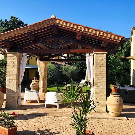 Il Cortile Delle Rose Holiday House Перуджа Екстер'єр фото